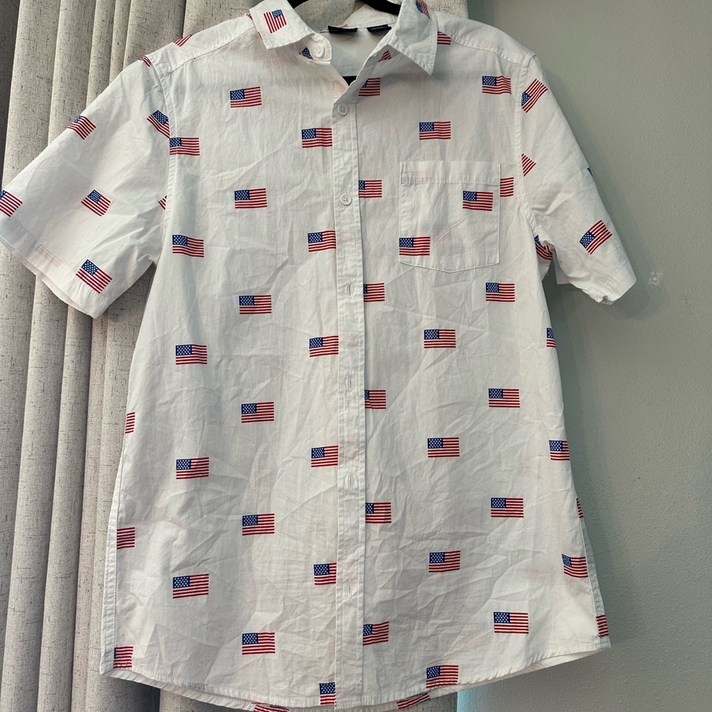 👕🇺🇸 MAD Engine American Flag Button Down Shirt Men’s Medium